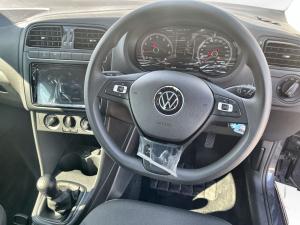 Volkswagen Polo Vivo hatch 1.4 - Image 21