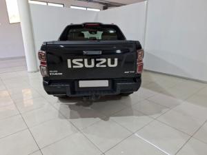 Isuzu D-Max 3.0TD double cab V-Cross - Image 5