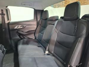 Isuzu D-Max 1.9TD double cab LS manual - Image 11