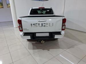 Isuzu D-Max 1.9TD double cab LS manual - Image 5