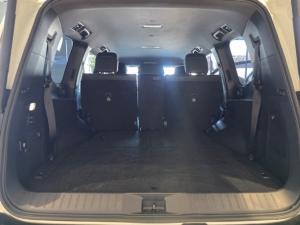 Toyota Land Cruiser 300 3.3D GR-Sport - Image 11