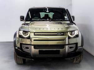 Land Rover Defender 110 D300 X-Dynamic HSE - Image 5