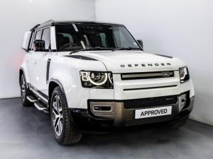 Land Rover Defender 110 D300 X-Dynamic HSE - Image 1