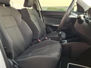 Suzuki Swift 1.2 GLX manual - Image 7