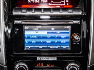 Mitsubishi Pajero 5-door 3.2DI-D GLS - Image 11