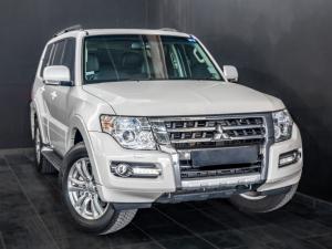 Mitsubishi Pajero 5-door 3.2DI-D GLS - Image 16