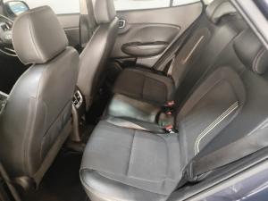 Hyundai Venue 1.0T Fluid auto - Image 12