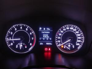 Hyundai Venue 1.0T Fluid auto - Image 9