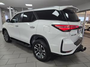 Toyota Fortuner 2.4GD-6 auto - Image 9