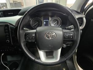Toyota Hilux 2.8GD-6 double cab Raider auto - Image 21
