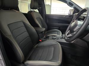 Volkswagen Amarok 3.0TDI V6 double cab Aventura 4Motion - Image 16