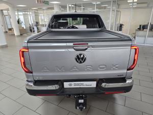 Volkswagen Amarok 3.0TDI V6 double cab Aventura 4Motion - Image 8