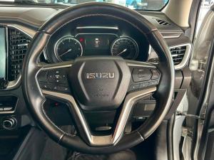 Isuzu D-Max 3.0TD Extended cab LSE 4x4 - Image 15