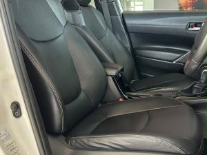 Toyota Corolla Cross 1.8 XR - Image 17