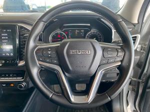 Isuzu D-Max 3.0TD double cab LSE 4x4 - Image 21