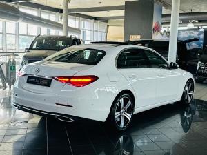 Mercedes-Benz C-Class C200 Avantgarde - Image 2