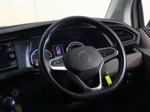 Volkswagen Transporter 2.0TDI crew bus LWB 10-seater - Image 17