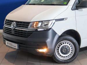 Volkswagen Transporter 2.0TDI crew bus LWB 10-seater - Image 4