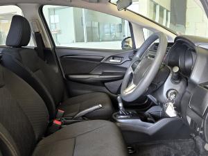 Honda Jazz 1.2 Comfort - Image 14