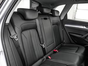 Audi Q5 40TDI quattro S line - Image 18