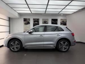 Audi Q5 40TDI quattro S line - Image 3