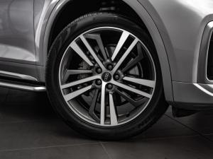 Audi Q5 40TDI quattro S line - Image 3