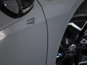 Volkswagen Golf 1.4TSI R-Line Plus - Image 11