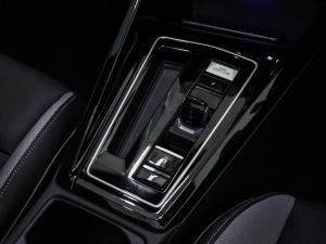 Volkswagen Golf 1.4TSI R-Line Plus - Image 21
