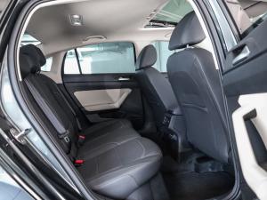 Volkswagen Polo sedan 1.0TSI Style - Image 19