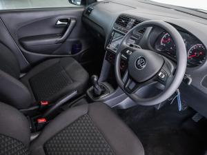 Volkswagen Polo Vivo hatch 1.4 - Image 10