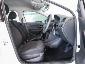 Volkswagen Polo Vivo hatch 1.4 - Image 14