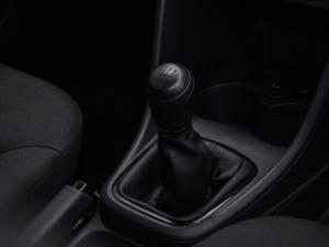 Volkswagen Polo Vivo hatch 1.4 - Image 19