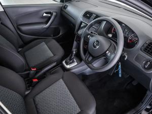 Volkswagen Polo Vivo hatch 1.6 Life - Image 13