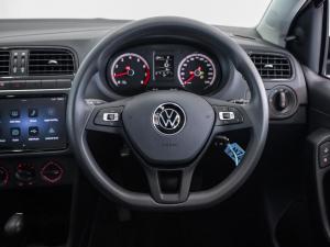 Volkswagen Polo Vivo hatch 1.6 Life - Image 17