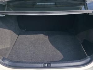 Toyota Corolla 1.8 Prestige - Image 9