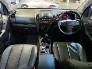 Isuzu KB 250D-Teq double cab 4x4 X-Rider - Image 11