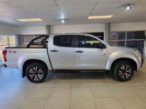 Isuzu KB 250D-Teq double cab 4x4 X-Rider - Image 5