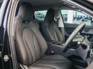 Omoda C5 1.5T 230T Street + - Image 17