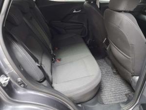 Mahindra XUV3XO 1.2T AX5 automatic - Image 11