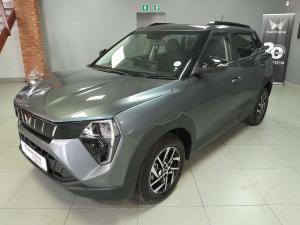 Mahindra XUV3XO 1.2T AX5 automatic - Image 1