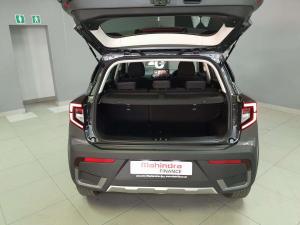 Mahindra XUV3XO 1.2T AX5 automatic - Image 5