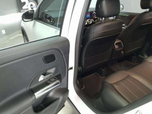 Mercedes-Benz GLA 200 Progressive automatic - Image 20