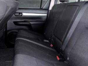 Toyota Hilux 2.4GD-6 double cab 4x4 Raider auto - Image 12