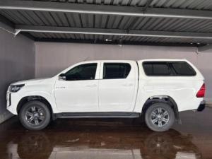 Toyota Hilux 2.4GD-6 double cab 4x4 Raider auto - Image 6