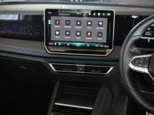 Volkswagen Tiguan 2.0TSI R-Line 4Motion - Image 14