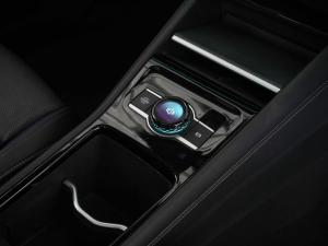 Volkswagen Tiguan 2.0TSI R-Line 4Motion - Image 15