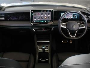Volkswagen Tiguan 2.0TSI R-Line 4Motion - Image 21