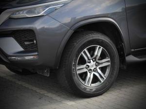 Toyota Fortuner 2.4GD-6 auto - Image 6