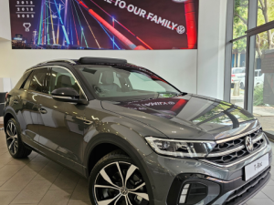 Volkswagen T-Roc 2.0TSI 4Motion R-Line - Image 1