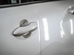 Toyota Corolla Cross 1.8 XR - Image 11